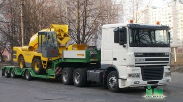 Transporting agricultural equipment