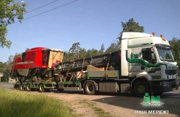 Transporting agricultural equipment